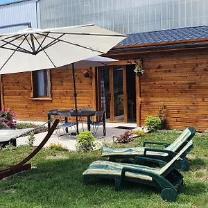 Hébergement de vacances Chez Lavalou 4* Chaleureux En Bois, Lannemezan